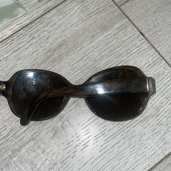Kate spade case with sunglasses brown comes w Nordstrom tag retails $390 cymone main image 4